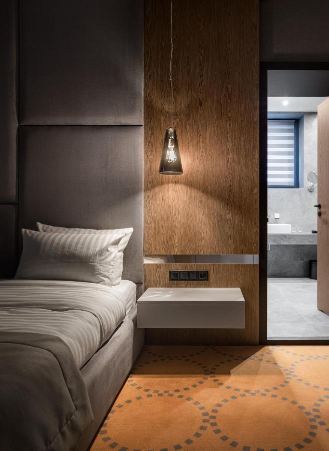 Hotel Raymond تريسكافيتس المظهر الخارجي الصورة