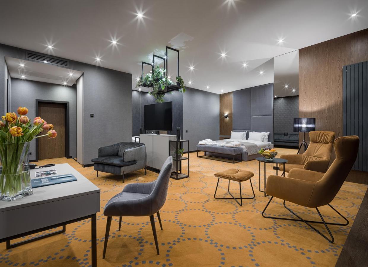Hotel Raymond تريسكافيتس المظهر الخارجي الصورة